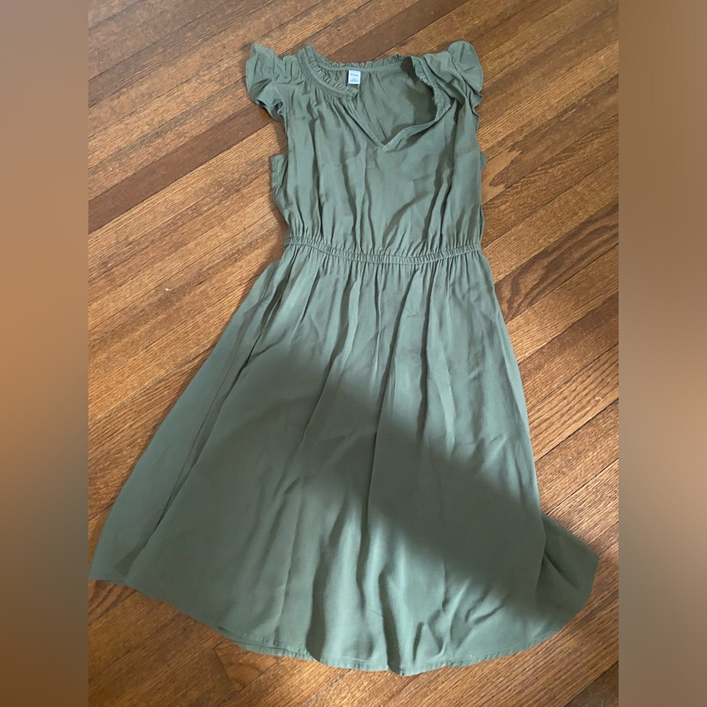 Green dress